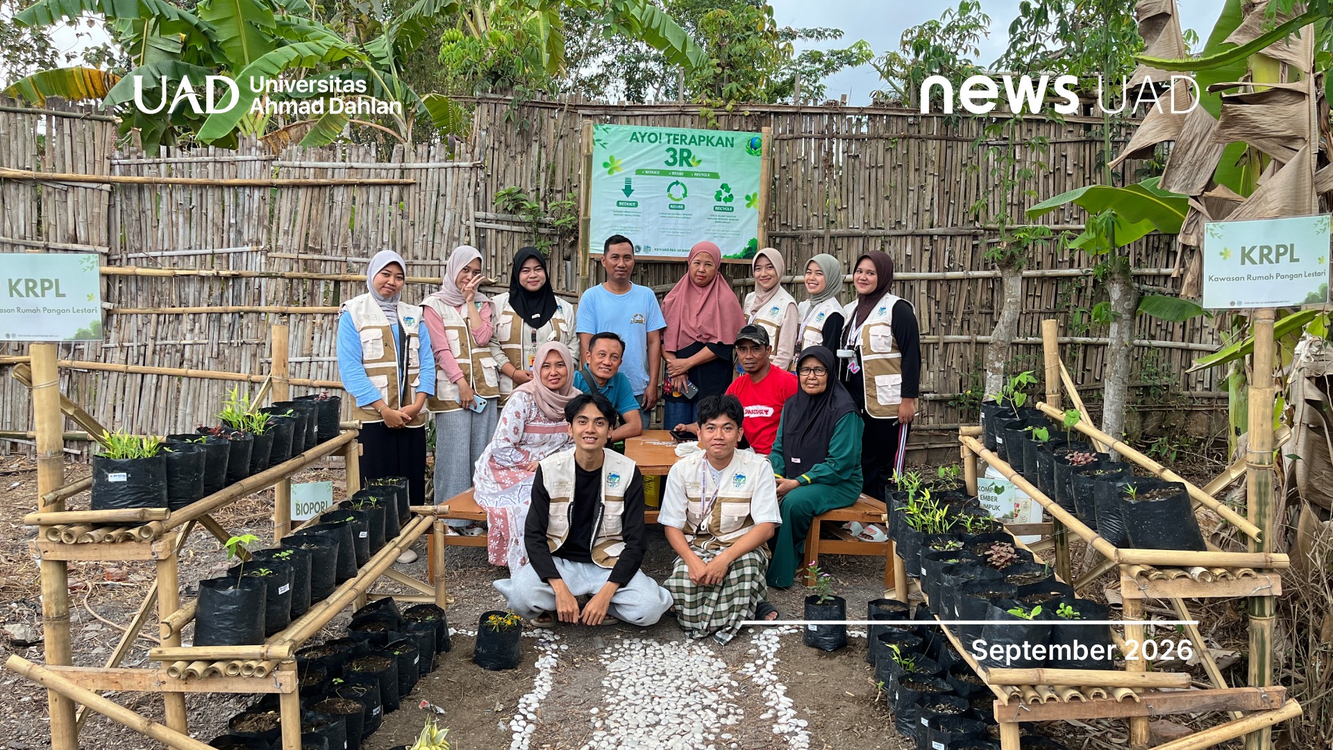 Mahasiswa KKN UAD Hadirkan Pojok Edukasi 3R untuk Dorong Kepedulian Lingkungan Warga