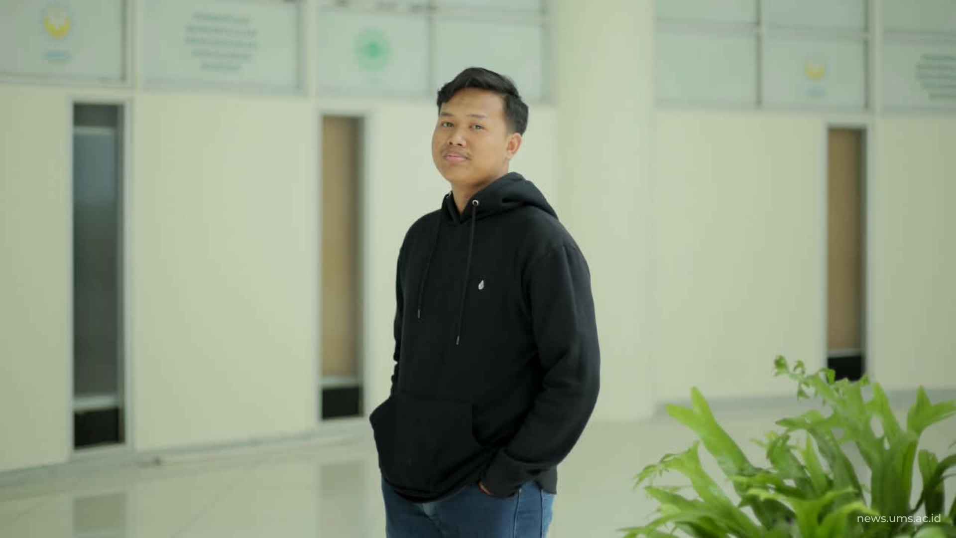 Kaji Krisis Peran Laki-Laki dalam Film “Pangku,” Mahasiswa Ilmu Komunikasi UMS Sabet Juara 1 Lomba Review Film Tempo