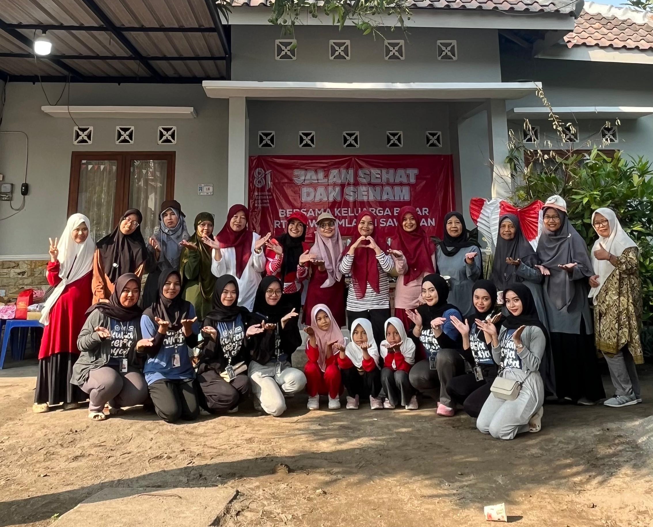 Cegah Darurat Sampah, KKN UNISA Latih Warga Sawahan